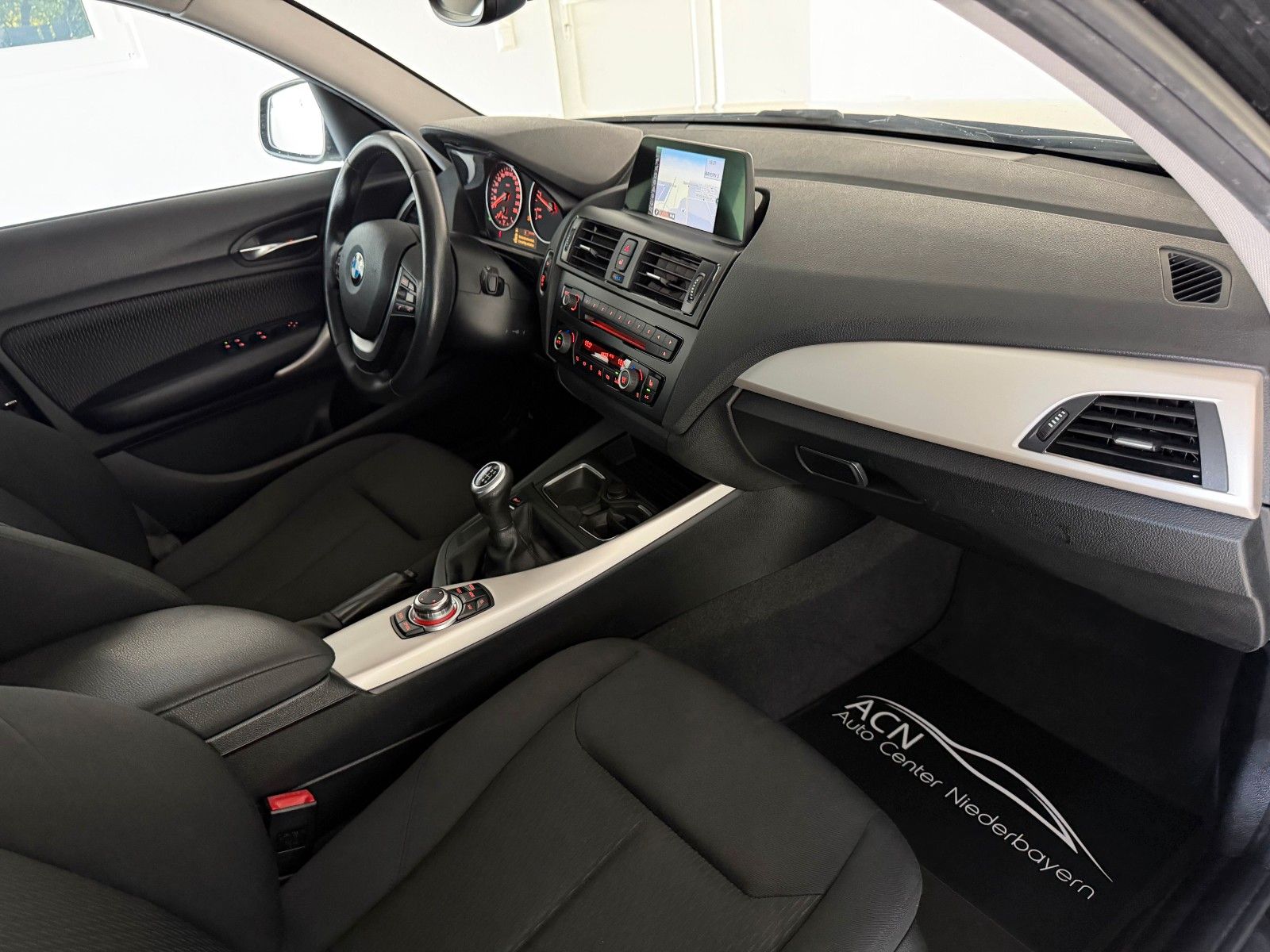 Fahrzeugabbildung BMW 116 d Efficient Dynamics Edition/NAVI/SHZ/KLIMA