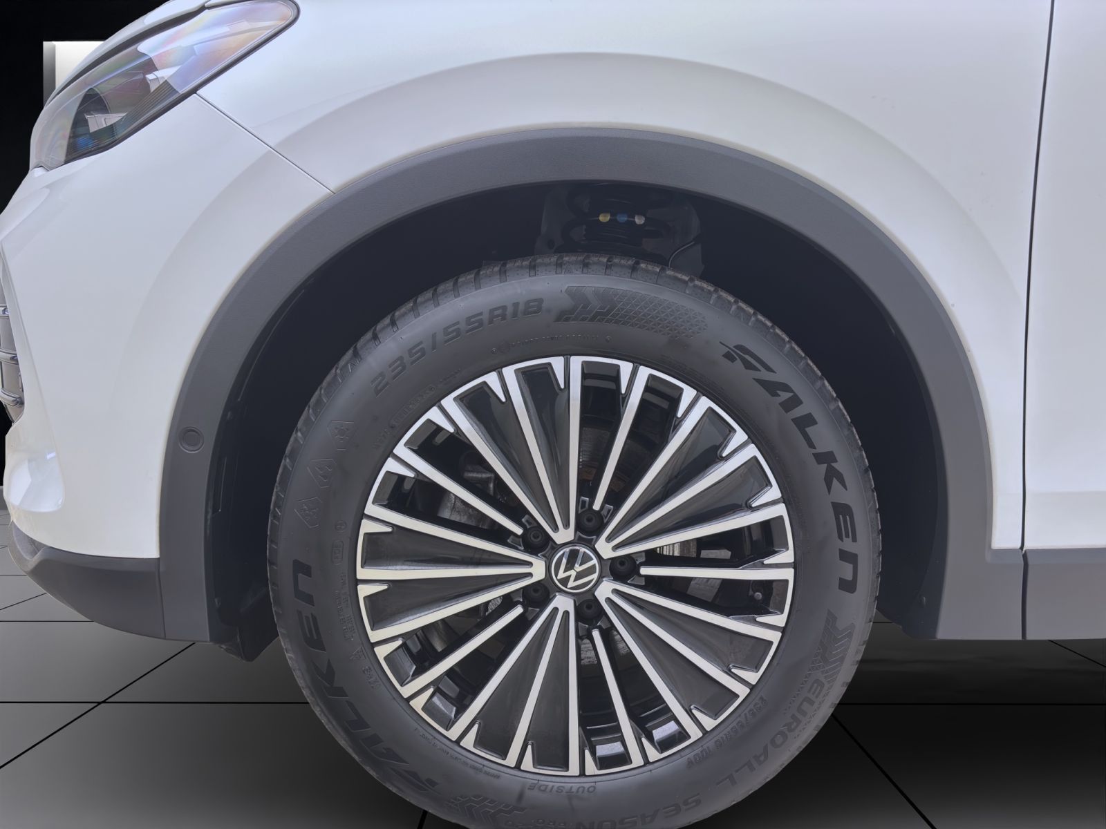 Volkswagen Tiguan - Bild 9