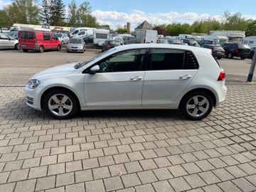 Volkswagen Golf - 4