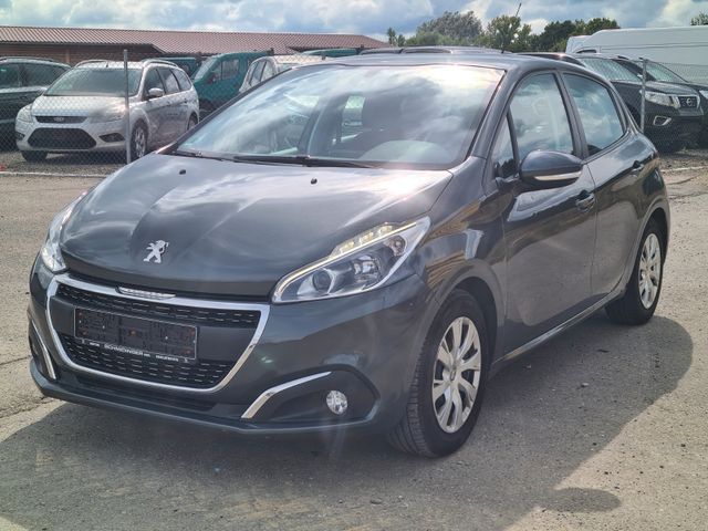 Peugeot 208 Active Facelift Klima AHK 8fach TOP