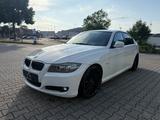 BMW 325 Baureihe 3 Lim. 325i LOOK m3 - BMW 325 in Wuppertal