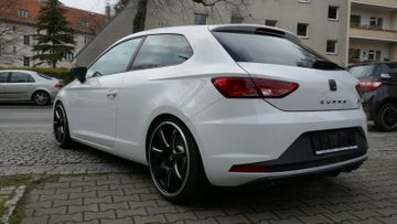 Fahrzeugabbildung SEAT Leon SC Cupra 265, LED, Panoramadach.