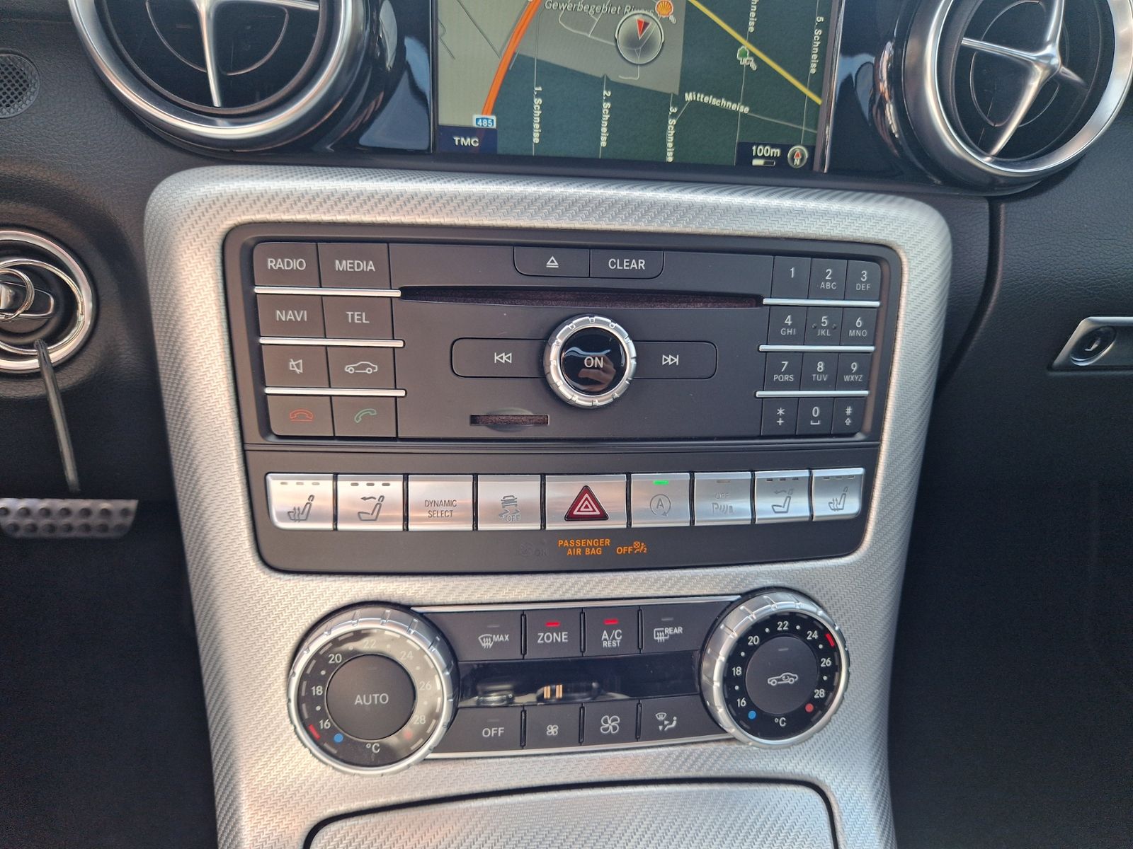 Fahrzeugabbildung Mercedes-Benz SLC 300   LED NAVI ALU MEMORY