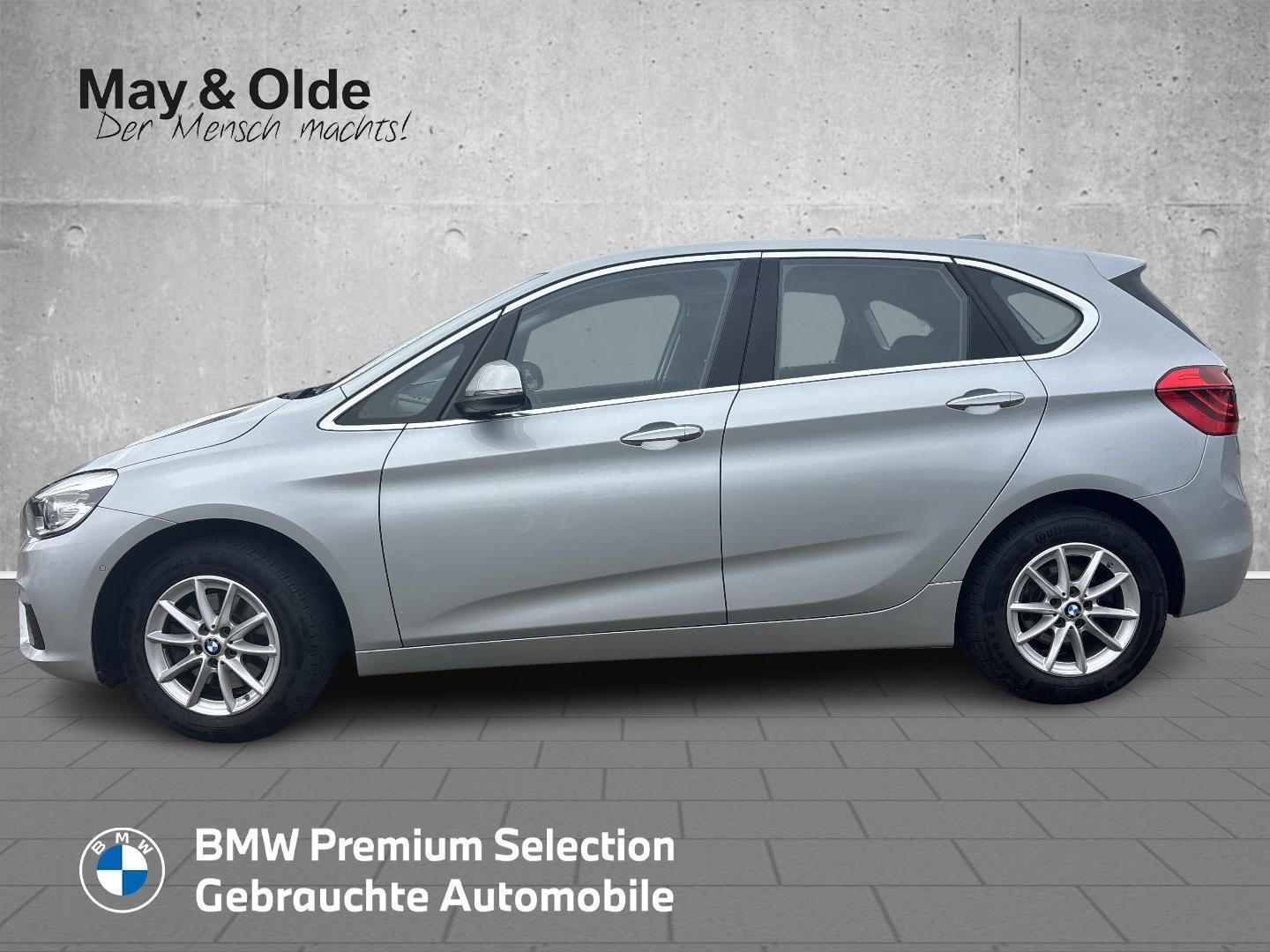 BMW 220 Active Tourer i Advantage LED Navi PDC MFL