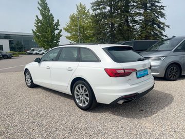 Audi A4 - 5