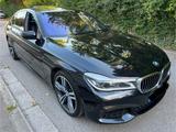 BMW 750i xDrive M Sport ACC Fondentertainment H&K TV - BMW 7er Reihe Gebrauchtwagen in München