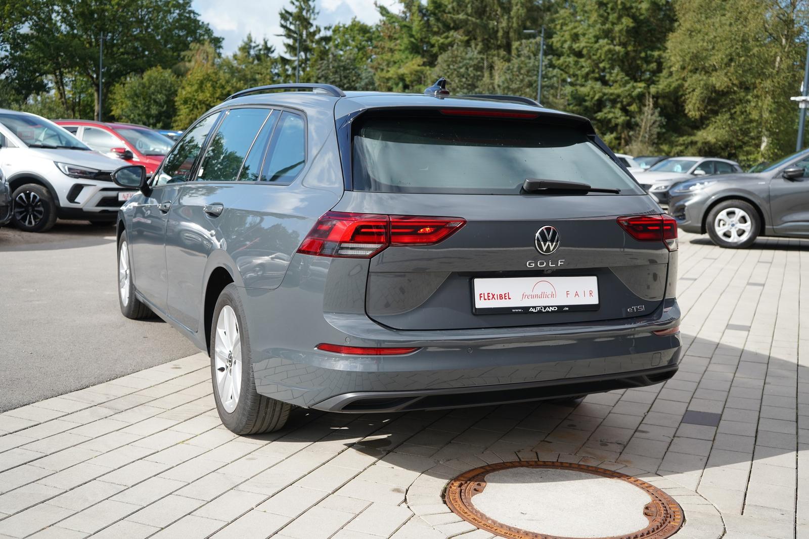 Volkswagen Golf VIII Variant Life eTSI LED Navi App-Connect