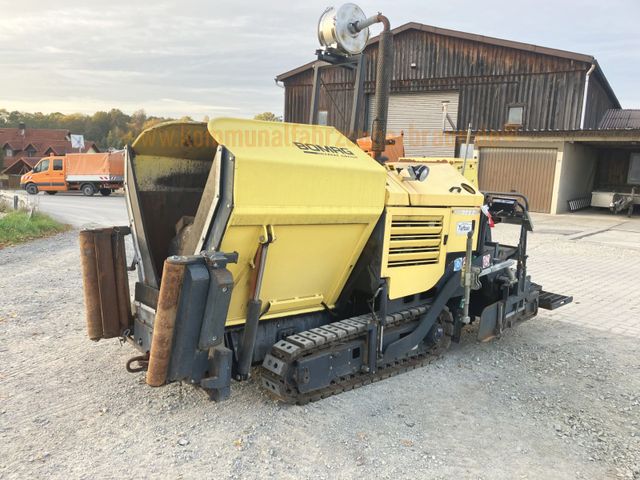 BOMAG Raupenfertiger Bomag BF 223 C*1-Hand*TOP