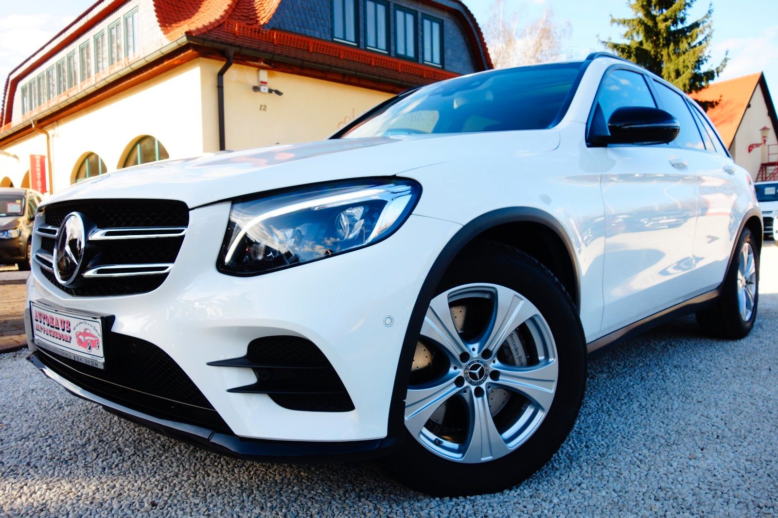 MERCEDES-BENZ GLC 350 d 4Matic" AMG-Line"Pano,Camera,AHK,Spur