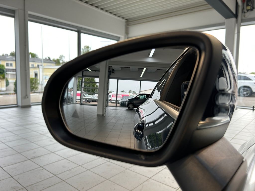 Mercedes-Benz AMG CLA 35 4matic Coupe AMG MBUX MBeam AHK Pano foto 20