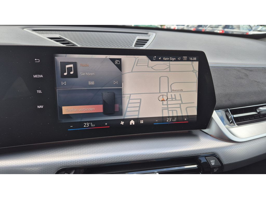 BMW X1 sDrive 18i M-Sport AHK PANO KAM LED NAVI SHZG foto 11