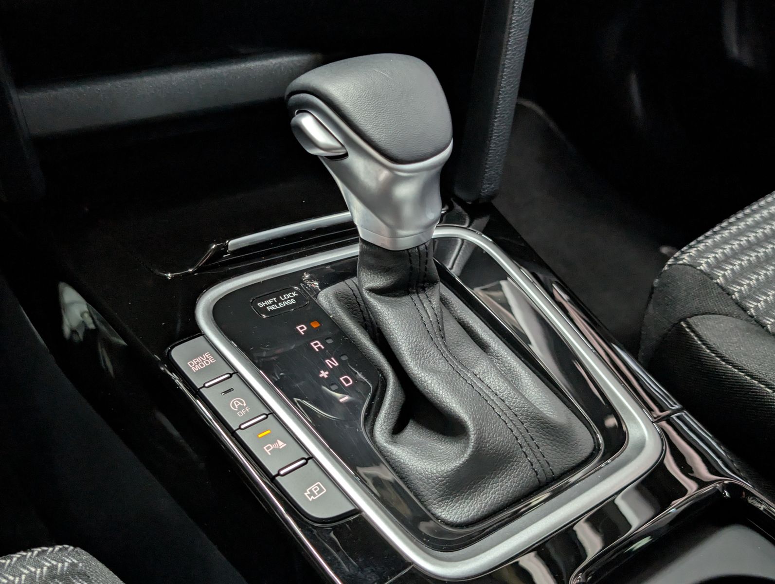 Fahrzeugabbildung Kia cee'd / Ceed 1.5 T-GDI Ultimate Style-Pk SCC JBL