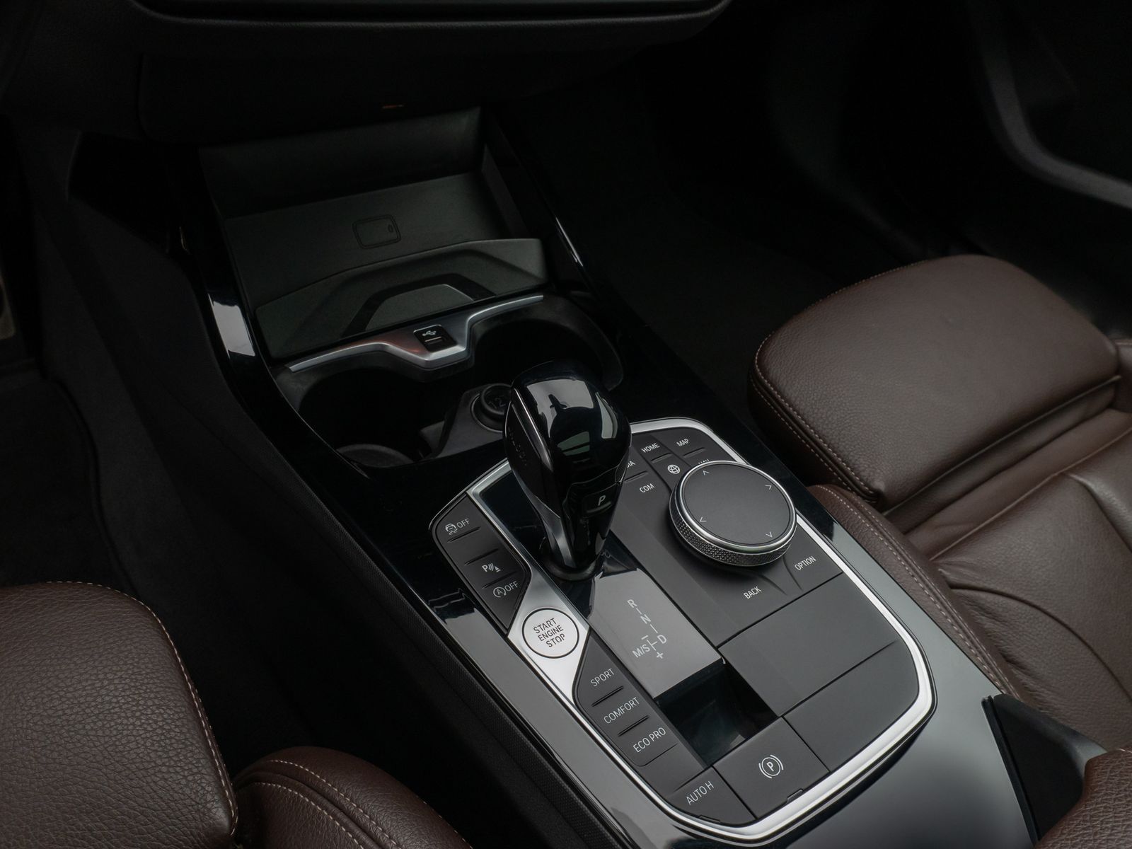 Fahrzeugabbildung BMW 220 Gran Coupé M Sport Panorama Kamera HUD H/K