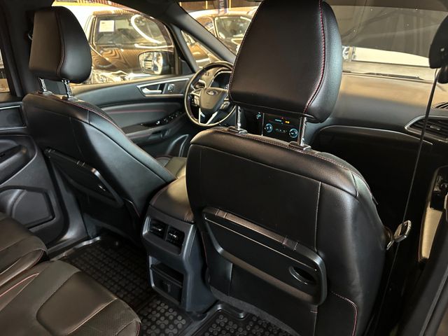 MYAUTOCENTER – Gebraucht- und Jahreswagen mit Werkstattservice in Pfaffenhofen Ford S-Max ST-Line *2. Hand*AHK*Klima*Navi*7-Sitzer*