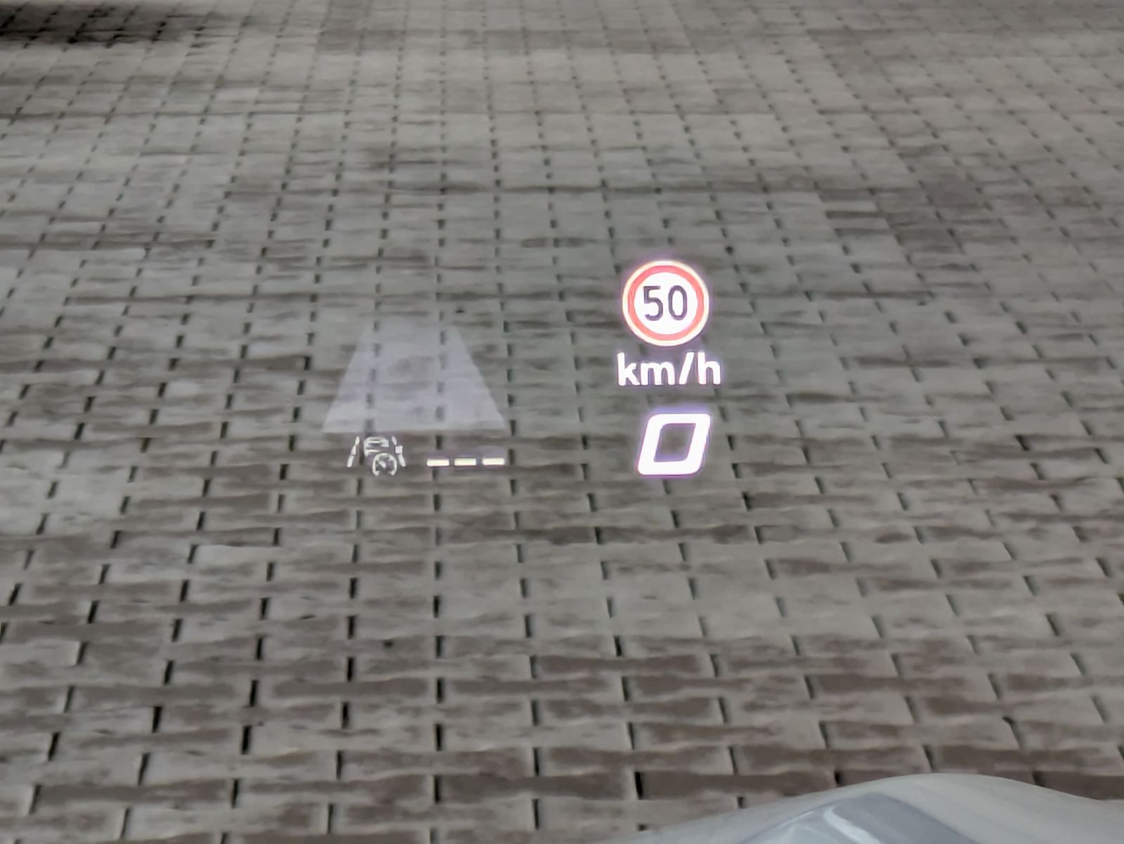 Fahrzeugabbildung CUPRA Terramar 2.0 TSI 4D VZ HUD*MATRIX*PANO*DCC*20"