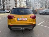 Suzuki Vitara 1.4 Mild-Hybrid Comfort+ 4x4 - Suzuki: Allradantrieb