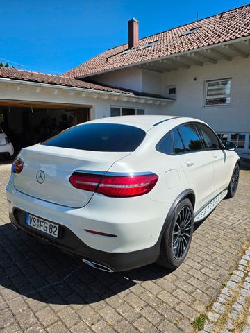 MERCEDES-BENZ GLC 220 d 4MATIC AMG Line Coupé Autom. 8Fach 
