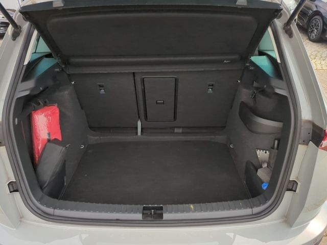 Fahrzeugabbildung SKODA Karoq 2.0 TDI DSG 4x4 Style NAV ACC WINTER PLUS