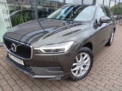 Fahrzeugabbildung Volvo XC60 D4 Momentum Pro 'BLIS,Keyless, CTA'