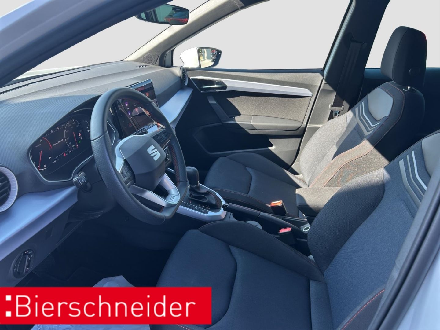 Seat Arona - Bild 13