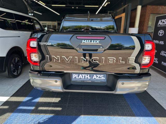 Toyota Hilux Double Cab Invincible 4×4 *SOFORT*