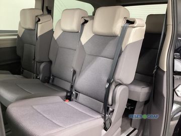 Volkswagen T7 Multivan - 7