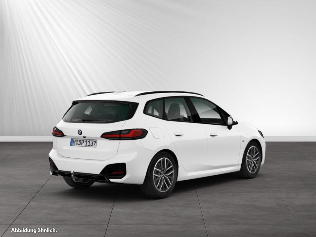 BMW 218 Active Tourer - Bild 2