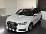 Audi A1 Sportback Sport/5.Sitze/NAVI/AHK/MMI/PDC/ - Audi A1 mit Diesel-Antrieb: Automatik