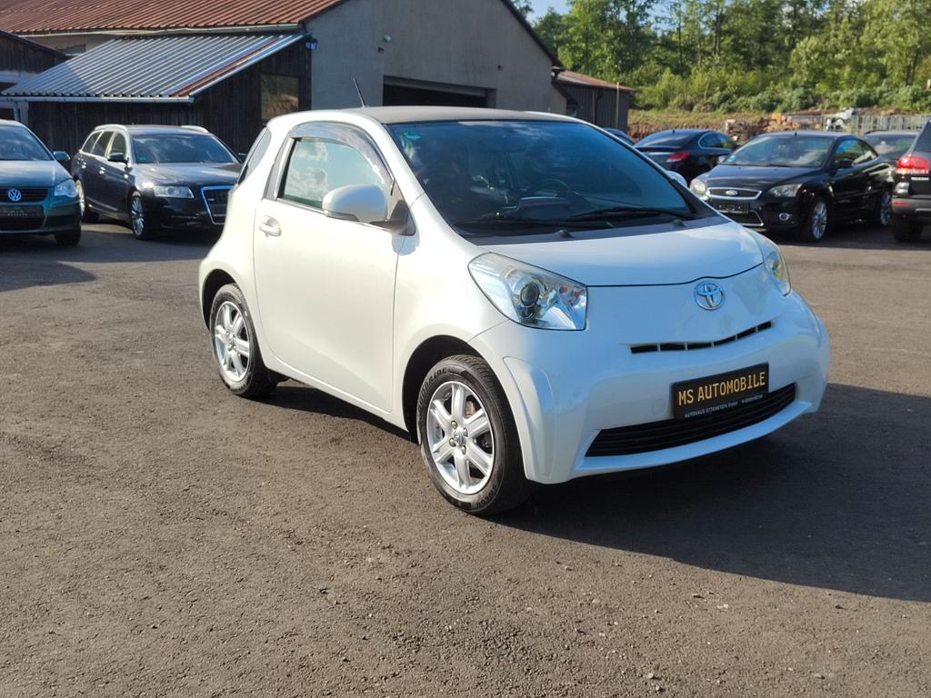 Toyota IQ