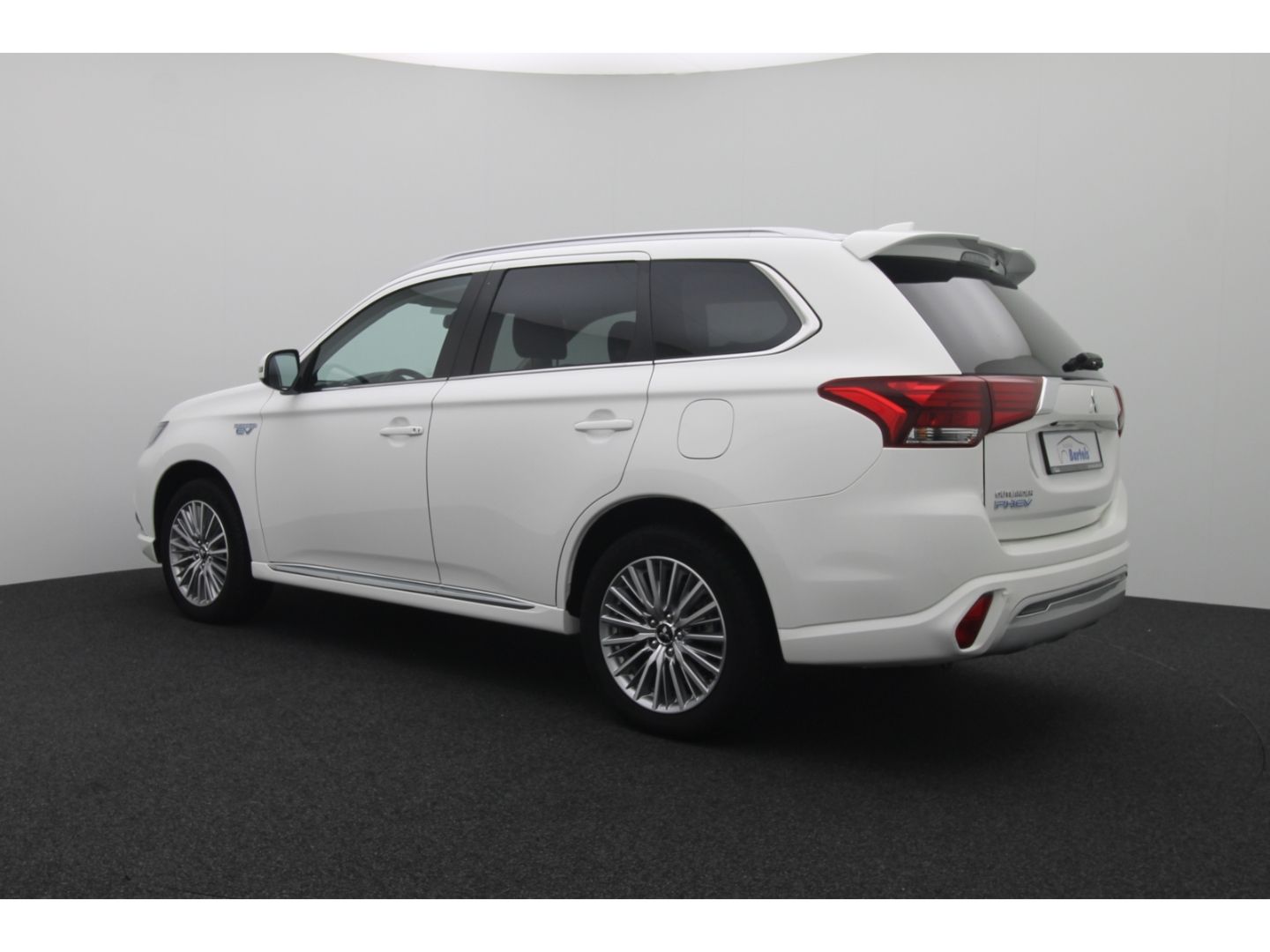 Fahrzeugabbildung Mitsubishi Plug-in Hybrid Outlander PHEV Basis 4WD Tempomat