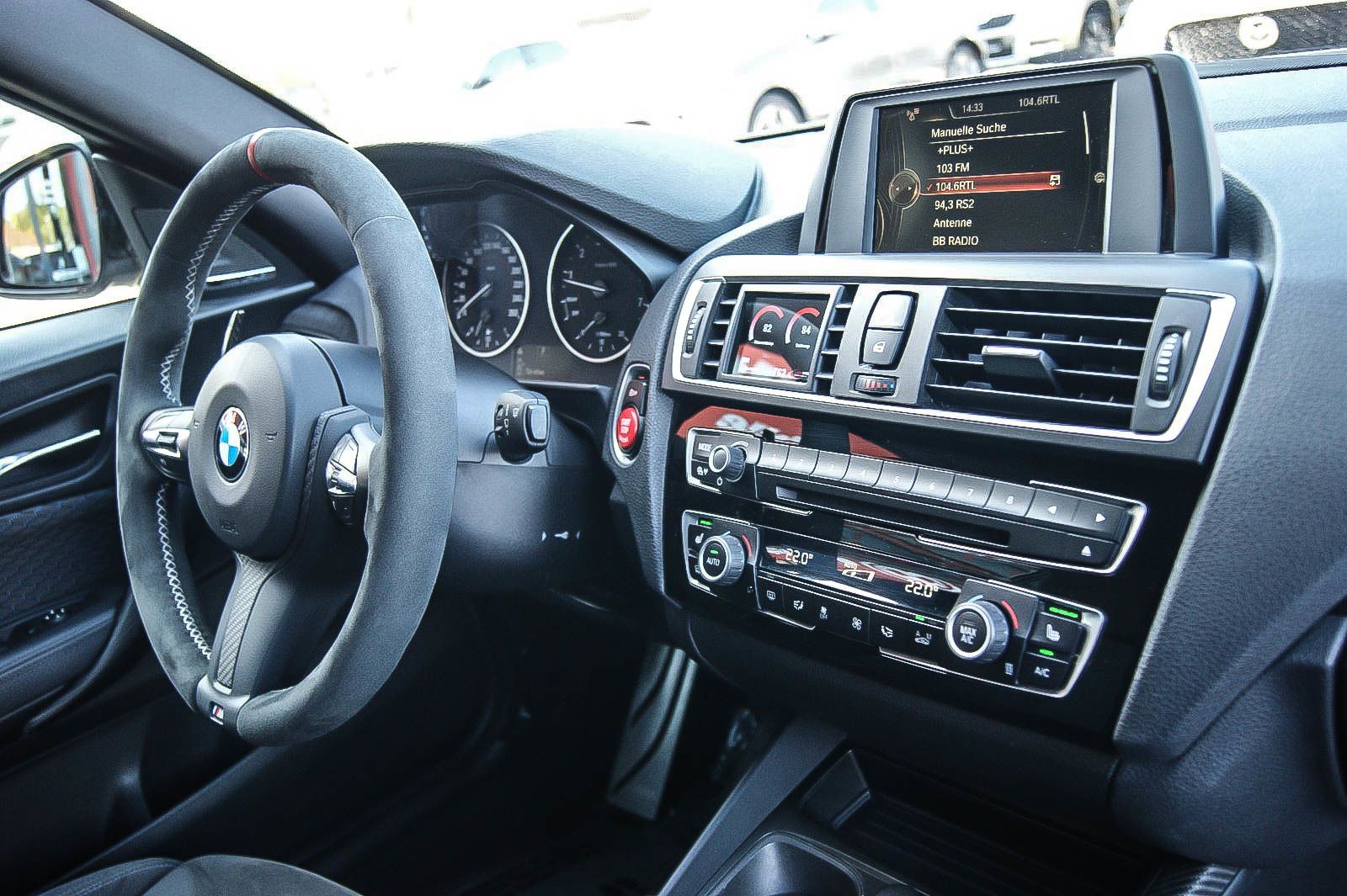 Fahrzeugabbildung BMW 220 i M Sport AC SCHNITZER CARBON GREY FOLIERT