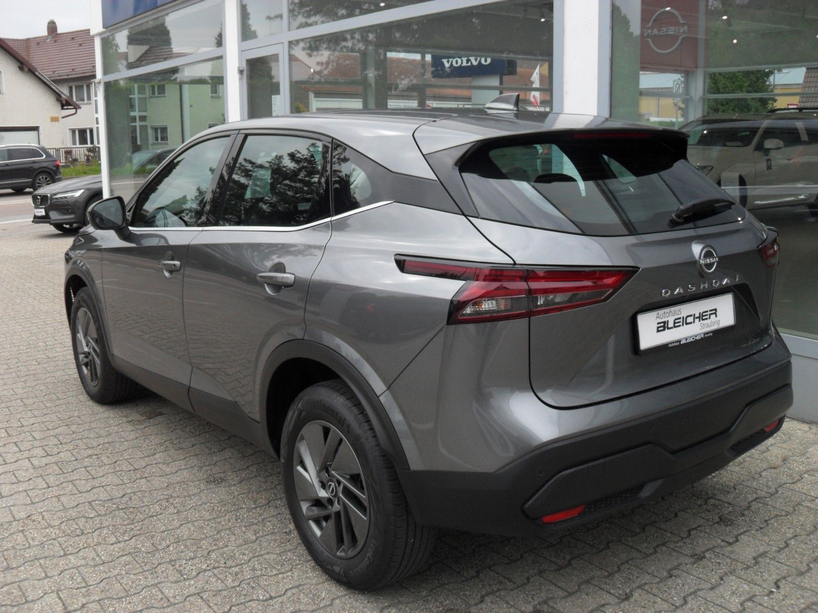 Fahrzeugabbildung Nissan Qashqai 1,3 MHEV Acenta | Navi | Winterpaket