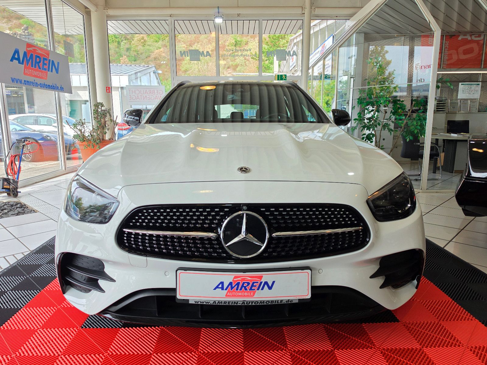 Mercedes-Benz E 220 d 4Matic AMG Line BURMESTER STANDH PANO foto 2