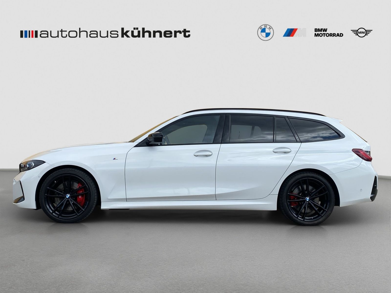 BMW 330i xDrive Touring M-Sport PRO Pano AHK H&K RFK foto 4