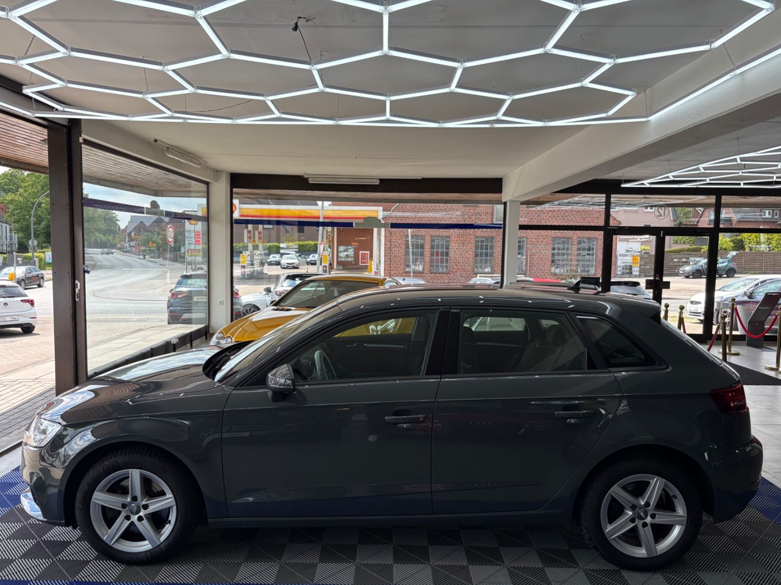 Audi A3 Sportback 35 TDI / Navi / Shzg foto 8
