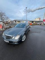 Mercedes-Benz Mercedes E320, Baujahr 2007, Avantgarde - Mercedes-Benz E 320 mit Diesel-Antrieb: Limousine, 3.2