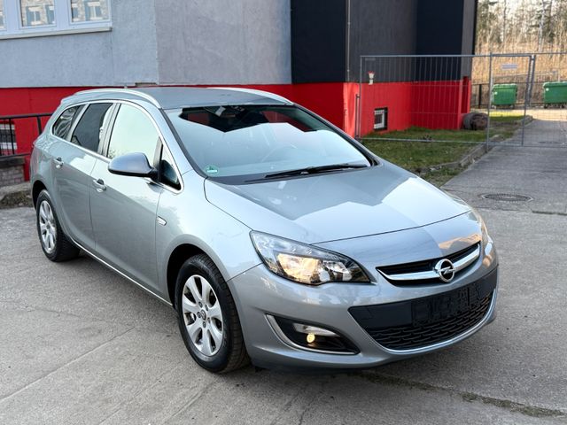 Opel Astra Sports Tourer 2.0 CDTI Edition,Navi