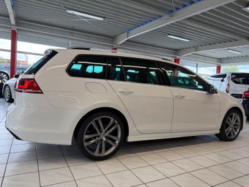 Volkswagen Golf - 7