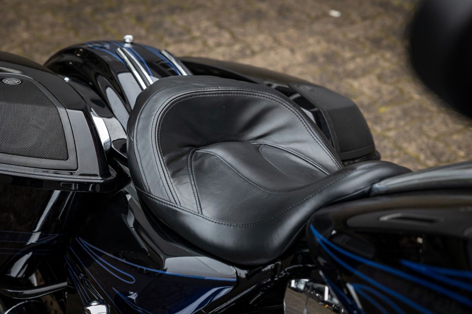Fahrzeugabbildung Harley-Davidson CVO STREET GLIDE 110 FLHXSE - Jekill&Hyde-26Zoll