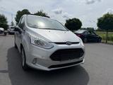 Ford B-Max Titanium - Ford B-Max Kombi Gebrauchtwagen
