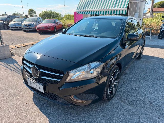 MERCEDES-BENZ Mercedes-benz A 180 160 CDI Automatic Dark Night