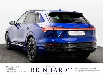 Audi Q8 e-tron - 11