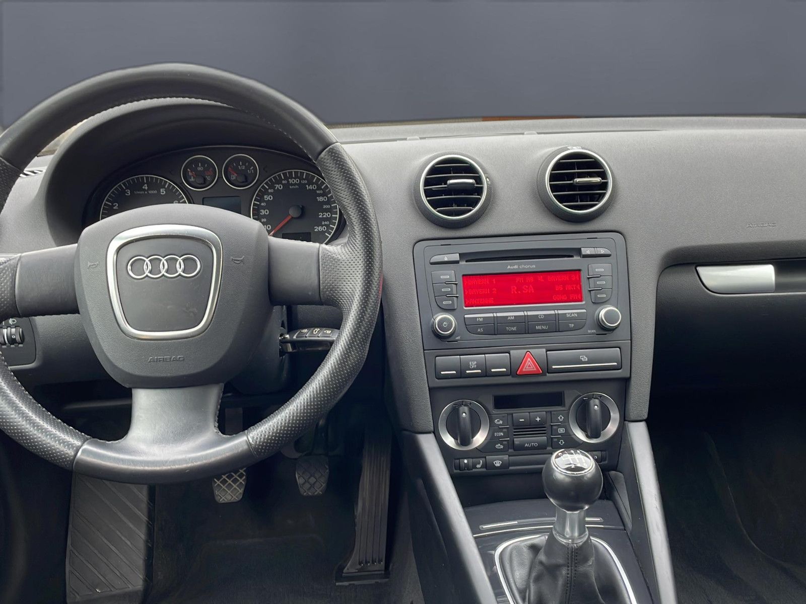 Fahrzeugabbildung Audi A3 Sportback 1.6 FSI Ambition/ Unfallfrei !!