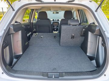 Suzuki Vitara 1.6 Comfort 4x4*AHK*Kamera*Alu*Navi*