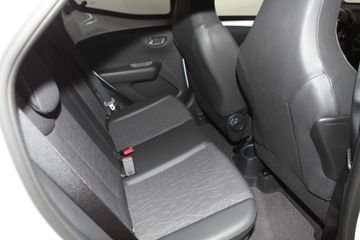 Toyota Aygo 1.0 x-final *CAM*DAB*KLIMA*TEL*