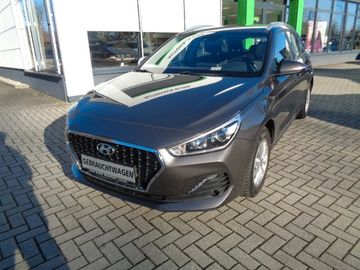 HYUNDAI i30 1.4 YES!