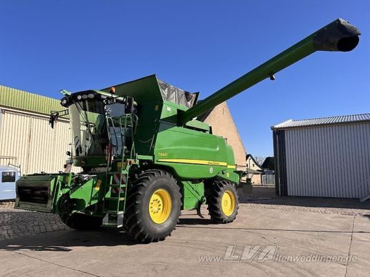 John Deere T660