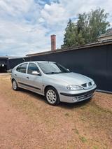 Renault Megane Expression 1.4 16V Expression - Renault Megane aus 2000
