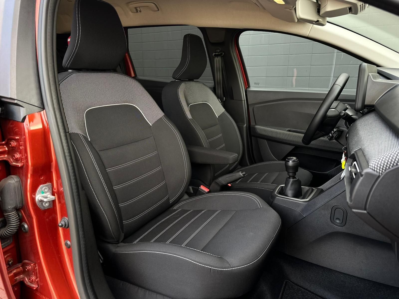 DACIA Jogger 1.0TCE EXPRESSION* LED#SHZ#TEMPO#NAVI#PDC - Image 15