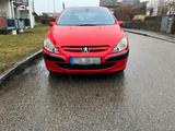 Peugeot 307 1.6 Premium 110 Premium - Peugeot 307 Premium mit Benzin-Antrieb